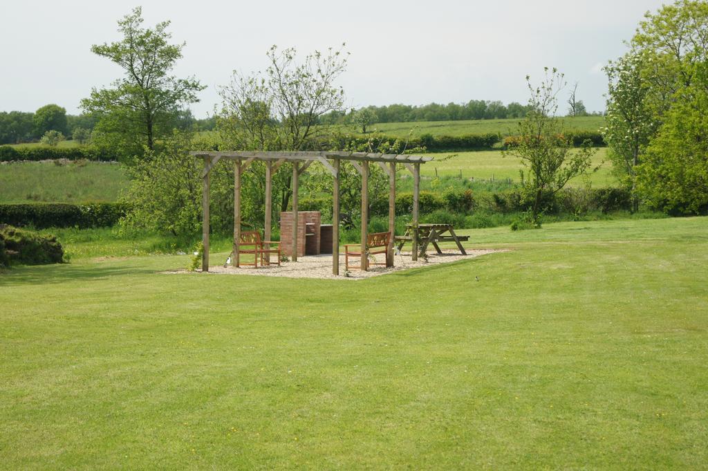 Rawcliffe House Farm Villa Pickering Exterior photo